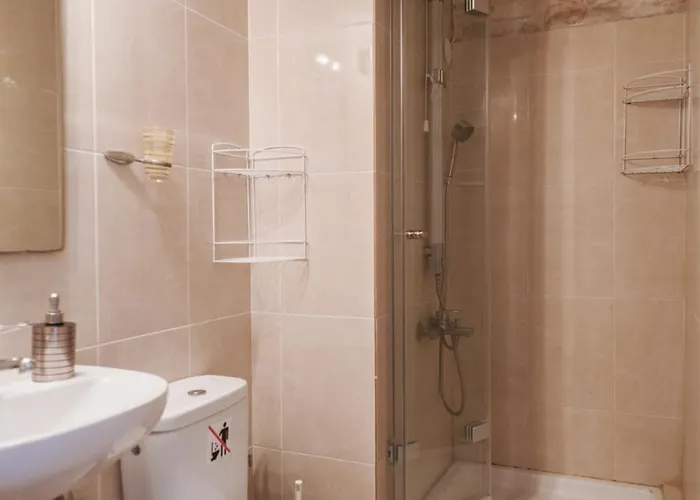 Tsopela Boutique Hotel *