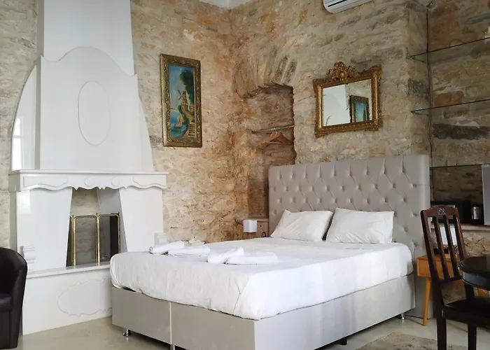 Tsopela Boutique Hotel *