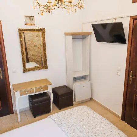 Tsopela Mansion Hotel