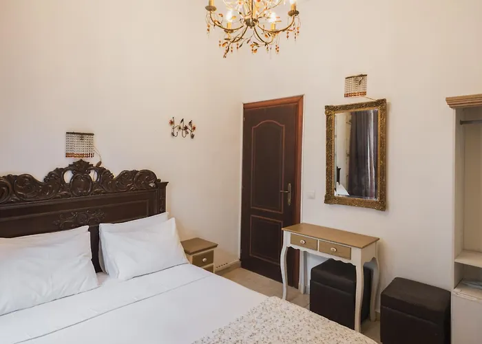 Tsopela Boutique Hotel