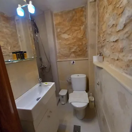 מלון Tsopela Boutique *