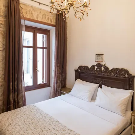 מלון Tsopela Boutique *