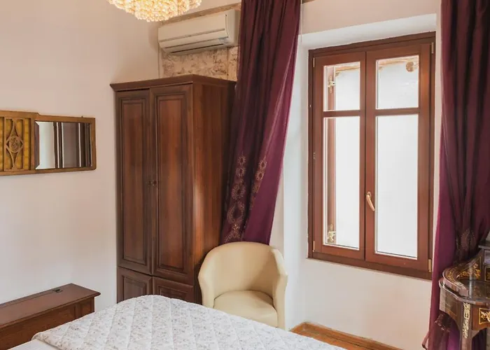 Tsopela Boutique * Skiathos Town